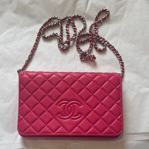 CHANEL Hot Pink Quilted Leather wallet on chain crossbody
